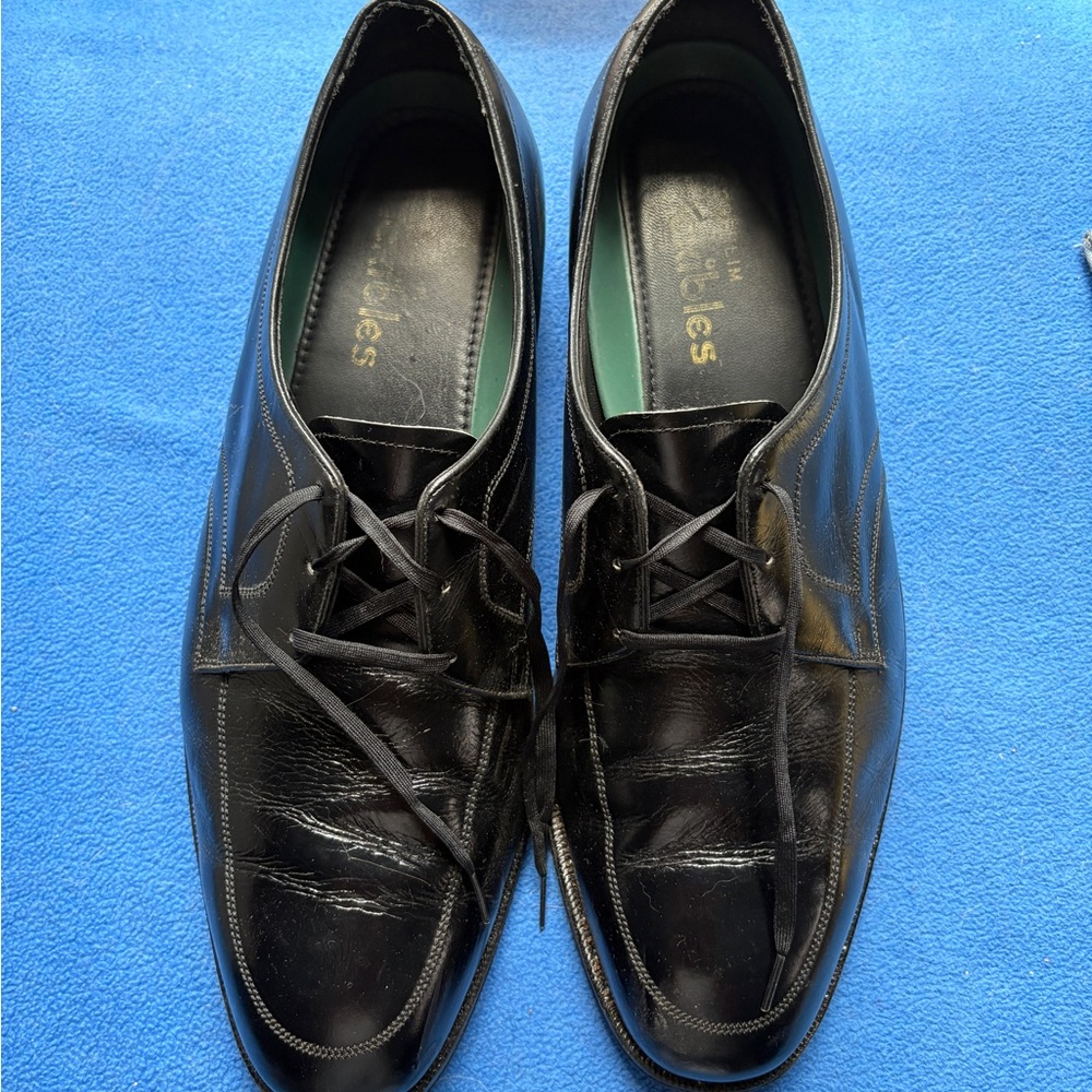 Florsheim Comfortech black leather dress shoes size 14D. EUC.